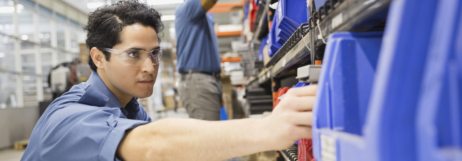How Kitting Boosts Efficiency in Your 3PL Warehouse | Core Warehouse